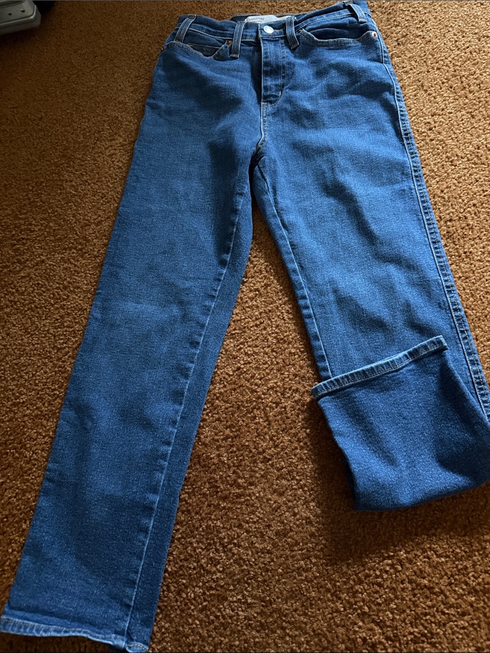 Signature by Levi Strauss Women's Straight-Leg Jeans - Medium Blue